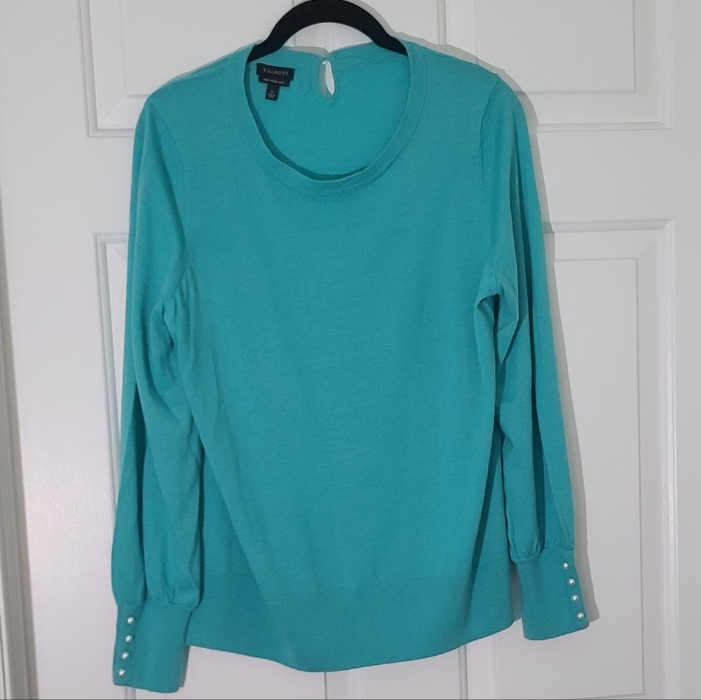 Talbott teal lightweight sweater with pearls